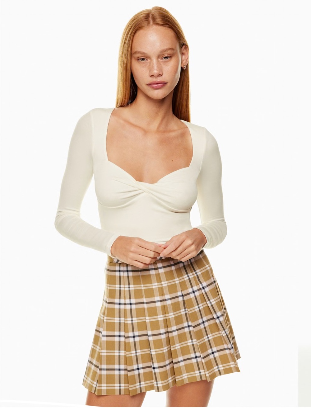 Aritzia Sunday Best Lula Ribbed Long-Sleeve Sweetheart Knot Neckline Top